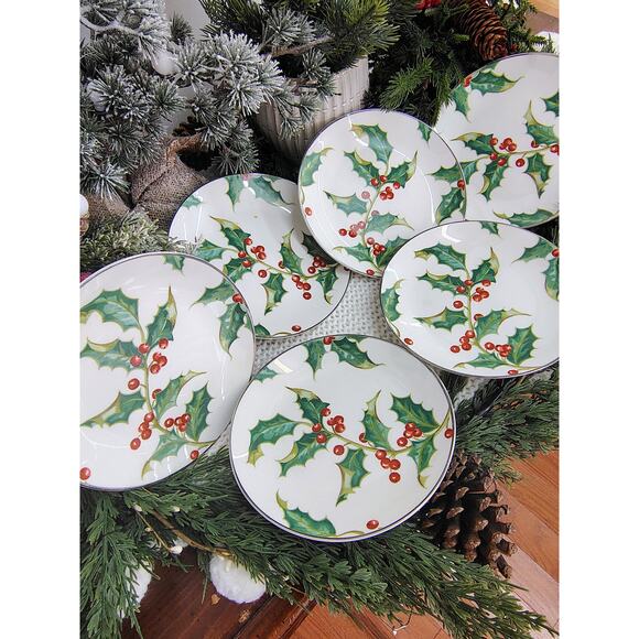 Restoration Hardware “Holly” Plates – Set of 6 in Original Box (Christmas 2001) - Picture 8 of 10